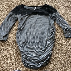 3/4 Sleeve Maternity Small Top